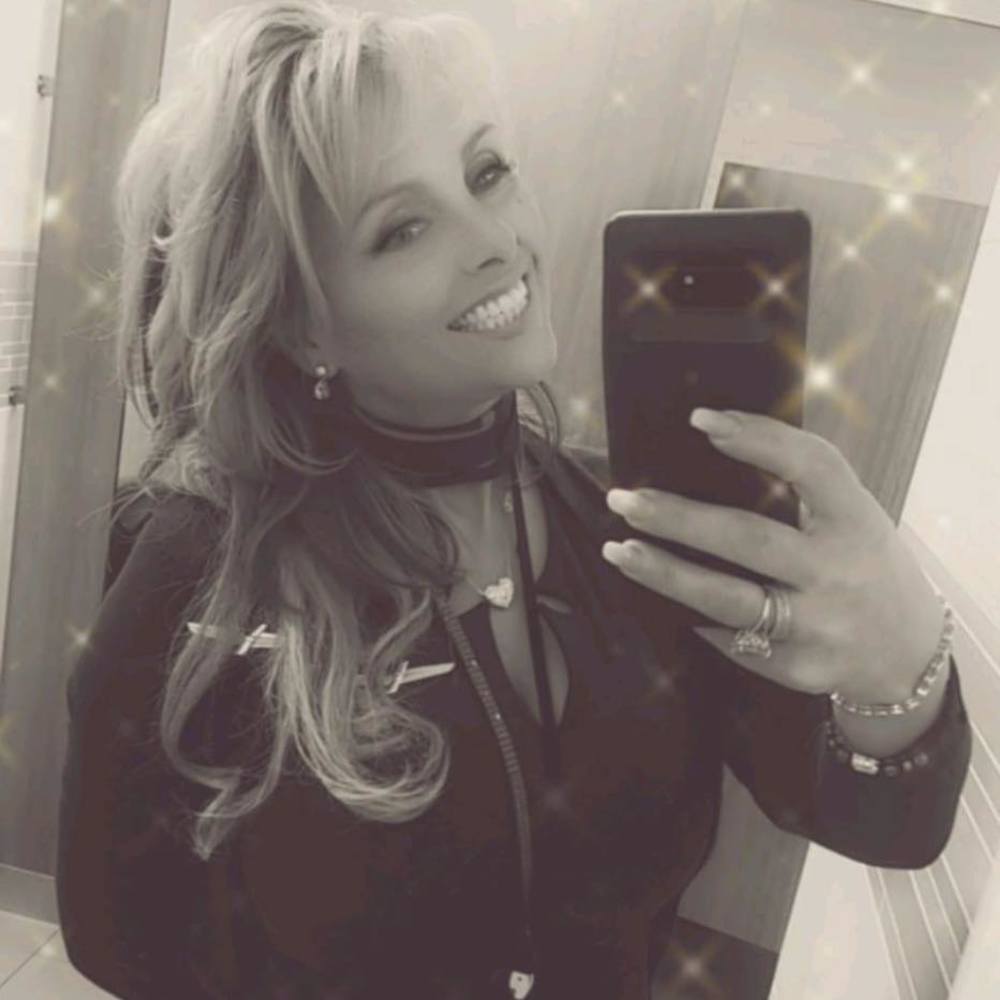 Meet your Posher, Sky